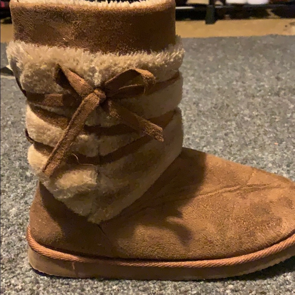 Winter boots